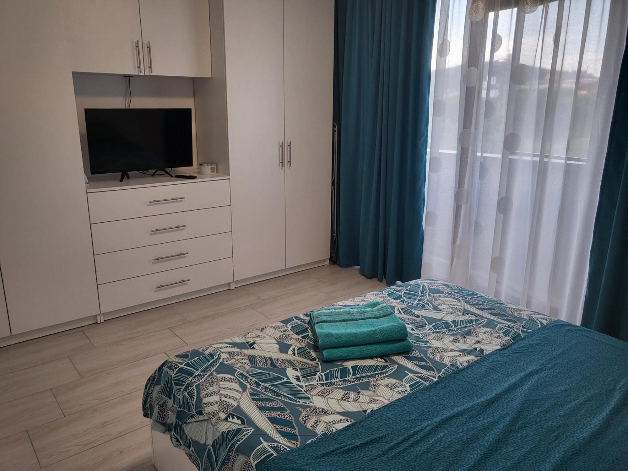 Apartament Alex, Dem Radulescu Râmnicu Vâlcea Exterior foto